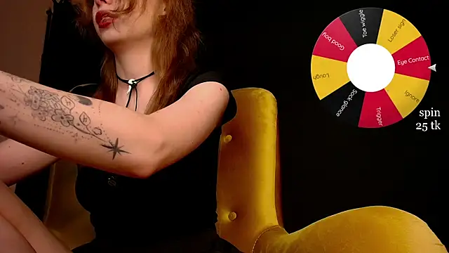 MisssLola online show from 12.14.25