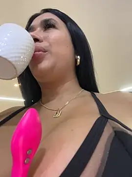 Snapshot of kiim_taaylor chatting on 09.24.25 kiim taaylor online show from 09.24.25