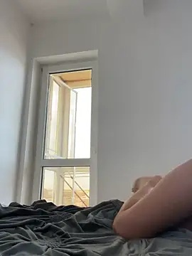 Daisyforyou online show from 02.04.25