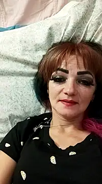 Snapshot of SweetLeila40 chatting on 12.30.24 SweetLeila40 online show from 12.30.24