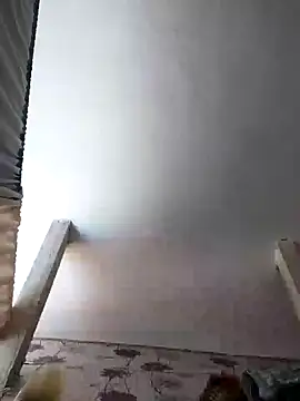 Snapshot of SweetLeila40 chatting on 01.01.25 SweetLeila40 online show from 01.01.25