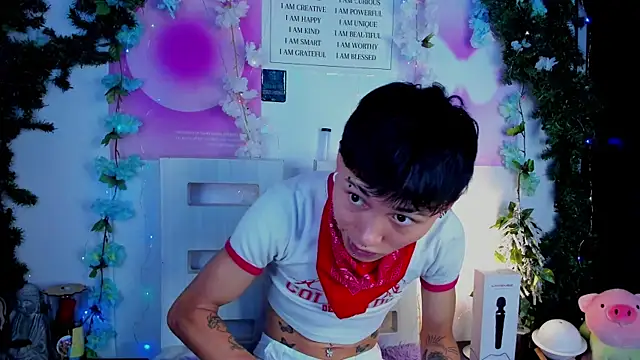 Snapshot of juniior_2311_ chatting on 01.24.25 juniior 2311 online show from 01.24.25