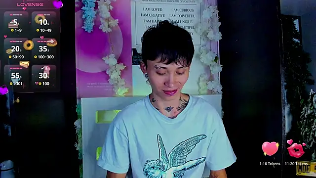 Snapshot of juniior_2311_ chatting on 02.16.25 juniior 2311 online show from 02.16.25