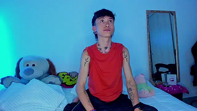 juniior 2311  online show from 12.04.25