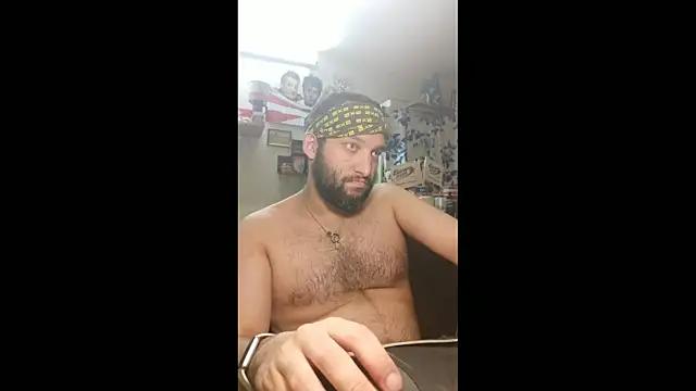 Snapshot of BISEXGOOD777 chatting on 06.23.26 BISEXGOOD777 online show from 06.23.26