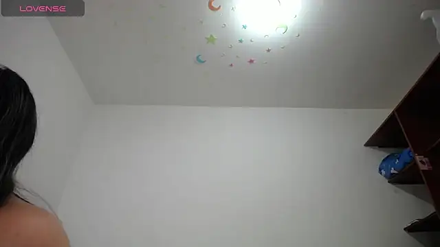 Laila Laly online show from 12.23.24