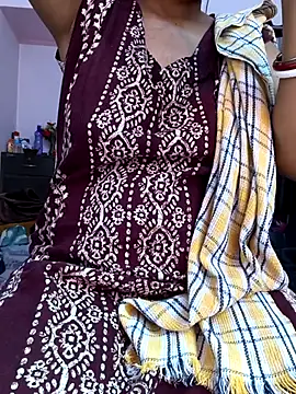 MUMTAJ-1 online show from 02.17.26