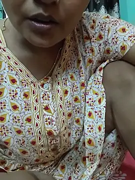 Snapshot of MUMTAJ-1 chatting on 06.25.26 MUMTAJ-1 online show from 06.25.26
