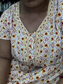 Snapshot of MUMTAJ-1 chatting on 07.13.26 MUMTAJ-1 online show from 07.13.26