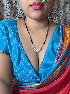 Snapshot of pikaindian chatting on 11.16.25 pikaindian online show from 11.16.25