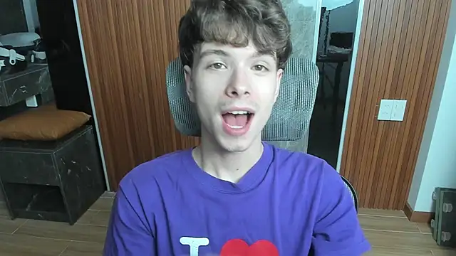 calvin love you online show from 05.08.26