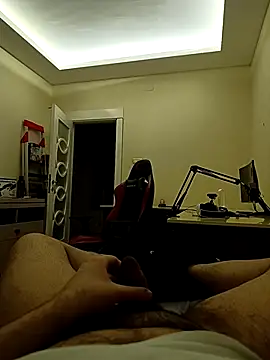 31cektirenbatuu online show from 10.28.25