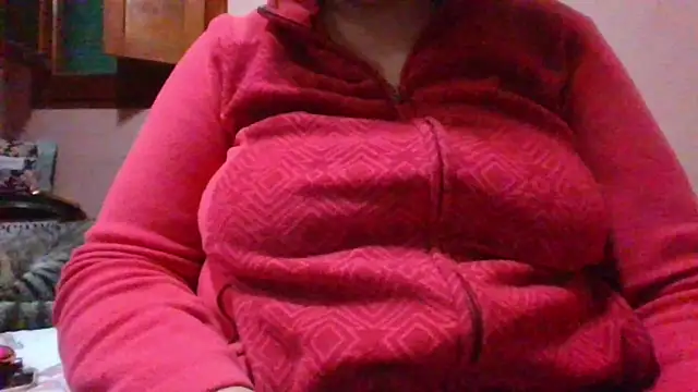 Snapshot of maria38xxx chatting on 12.02.24 maria38xxx online show from 12.02.24