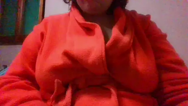 Snapshot of maria38xxx chatting on 12.24.24 maria38xxx online show from 12.24.24