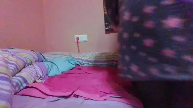 Snapshot of maria38xxx chatting on 01.01.25 maria38xxx online show from 01.01.25