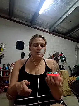 llASHll online show from 11.25.25