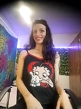 Snapshot of BurningVenus12 chatting on 10.14.25 BurningVenus12 online show from 10.14.25