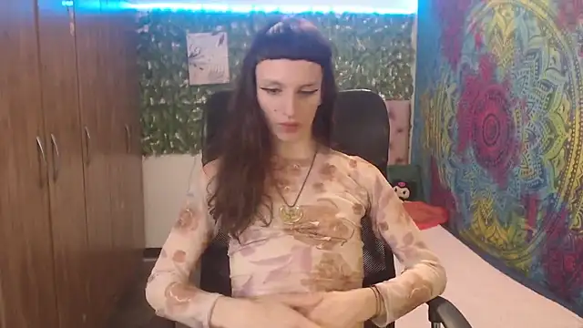 Snapshot of BurningVenus12 chatting on 10.18.25 BurningVenus12 online show from 10.18.25