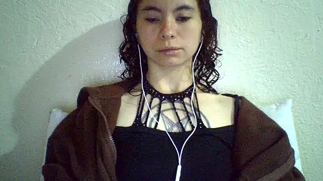 Snapshot of CELEna098rs707 chatting on 05.22.26 CELEna098rs707 online show from 05.22.26