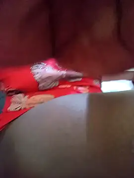 Snapshot of Soft_gal12 chatting on 09.28.25 Soft gal12 online show from 09.28.25