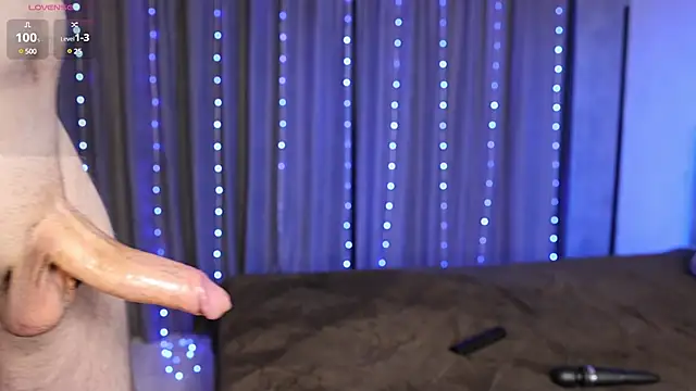 Snapshot of sweet_couple777 chatting on 02.12.25 sweet couple777 online show from 02.12.25