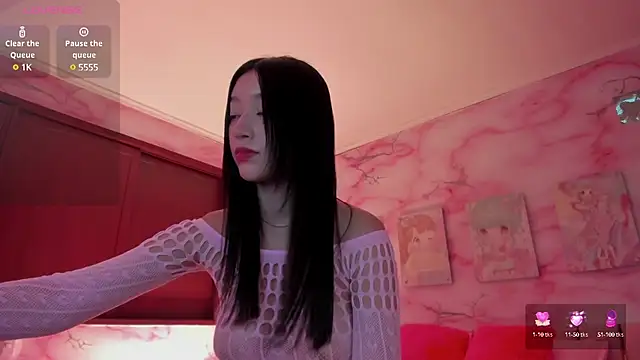 millieskinny  online show from 02.21.25