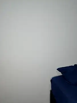 VitoriaFernandes online show from 02.13.25