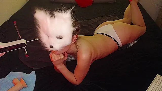 Snapshot of kleinelea123 chatting on 01.22.25 kleinelea123 online show from 01.22.25