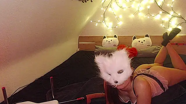 Snapshot of kleinelea123 chatting on 02.03.25 kleinelea123 online show from 02.03.25