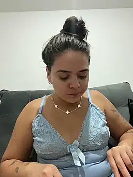 rebeccaareys online show from 02.01.25