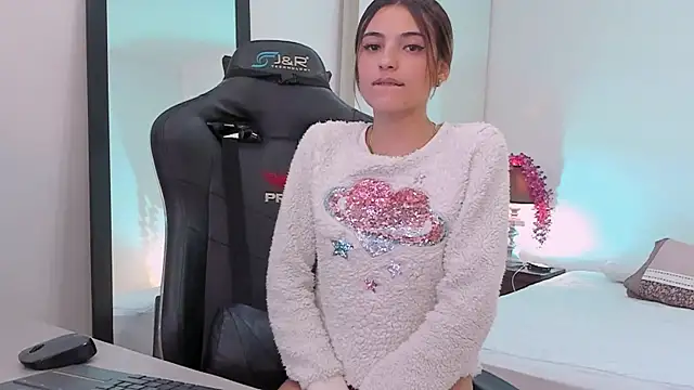 sofiarouge online show from 03.20.25