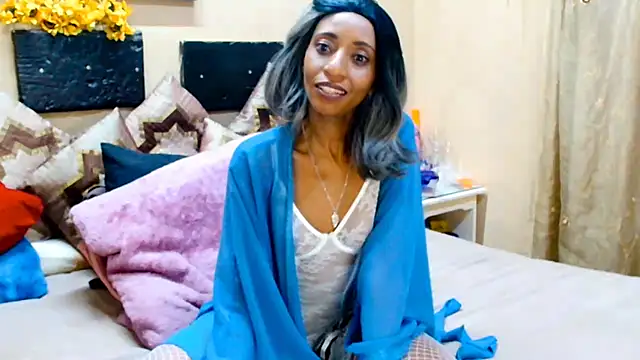 Snapshot of Nubiangiggles chatting on 01.24.25 Nubiangiggles online show from 01.24.25