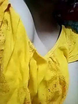 Snapshot of Arohi_is_Live chatting on 01.08.25 Arohi is Live online show from 01.08.25