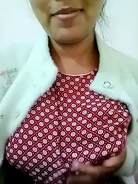 Snapshot of Arohi_is_Live chatting on 01.22.25 Arohi is Live online show from 01.22.25