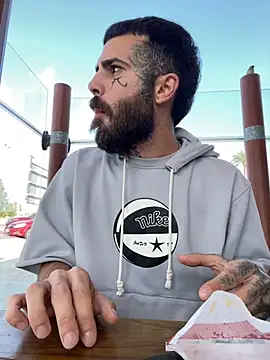 Snapshot of charlye_inkkkk chatting on 02.20.25 charlye inkkkk online show from 02.20.25