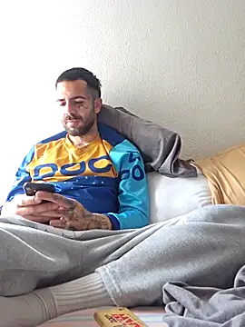 Snapshot of charlye_inkkkk chatting on 03.19.25 charlye inkkkk online show from 03.19.25