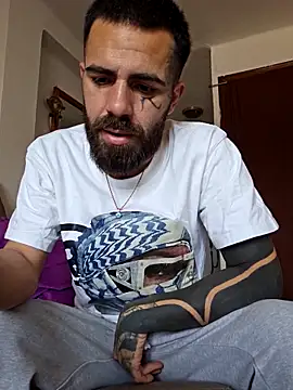 Snapshot of charlye_inkkkk chatting on 02.18.26 charlye inkkkk online show from 02.18.26