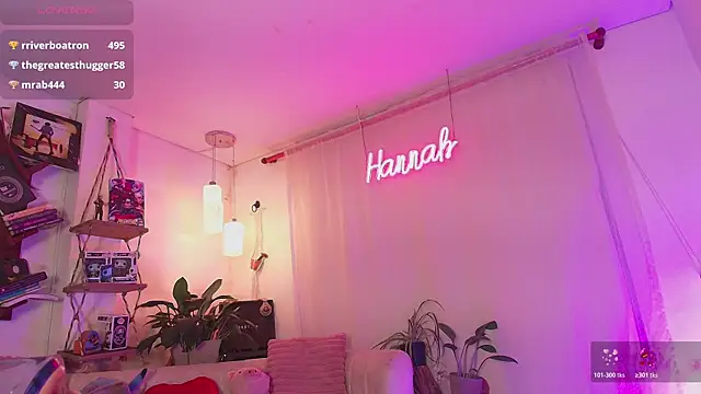 HANNAH LOVEE online show from 07.07.26