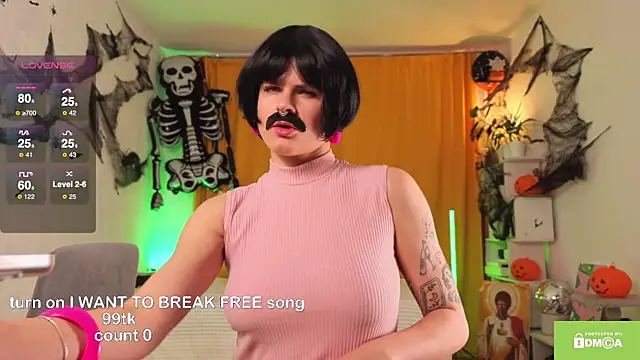 Snapshot of ginavontease chatting on 10.31.25 ginavontease online show from 10.31.25