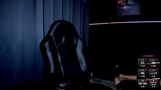 ZhoeStrong online show from 11.15.25