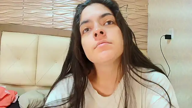 sofiaclauss online show from 10.05.25