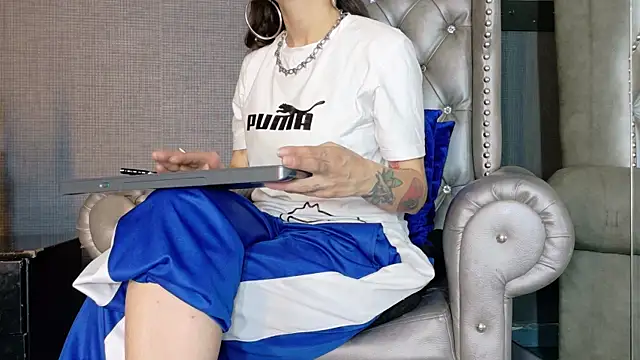 LusstCruella online show from 10.19.25