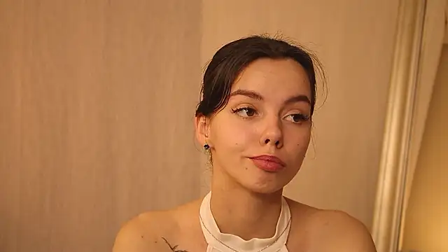 TrudyCarey online show from 12.07.24