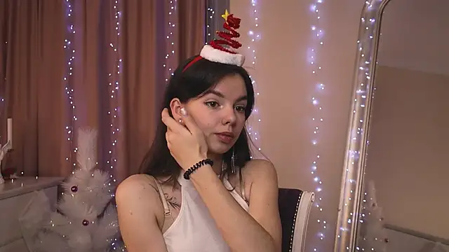 TrudyCarey online show from 12.14.24