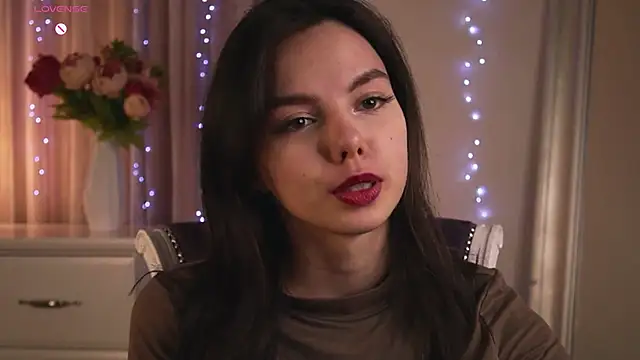 TrudyCarey online show from 02.12.25
