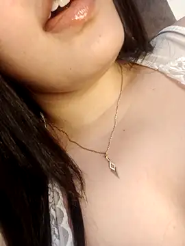 Snapshot of im_here- chatting on 10.22.25 im here- online show from 10.22.25