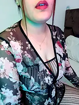 Snapshot of im_here- chatting on 10.28.25 im here- online show from 10.28.25