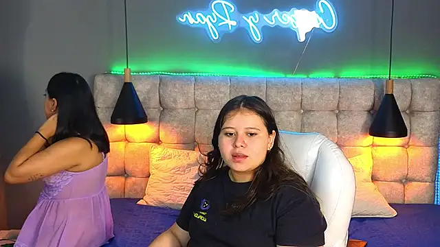 Laia and Aloby online show from 12.24.24