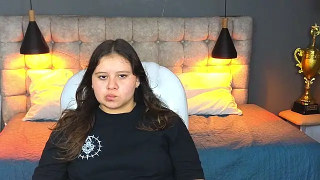 Laia and Aloby online show from 01.31.25