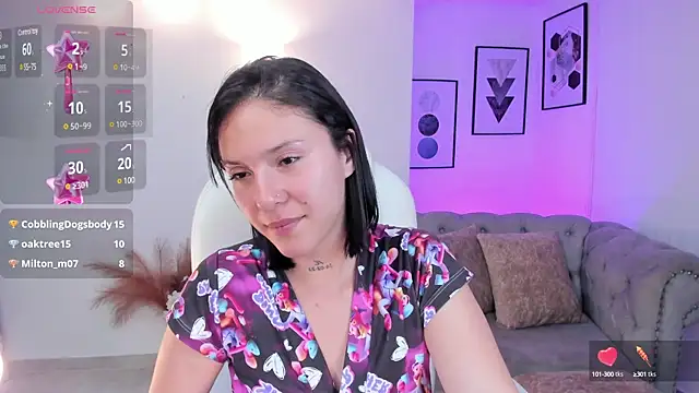 Snapshot of kendaall_jenner_ chatting on 12.11.24 kendaall jenner online show from 12.11.24